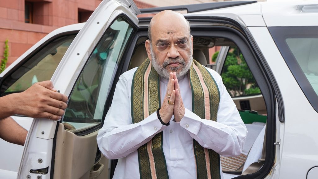 मंगलवार को प्रधानमंत्री नरेंद्र मोदी ने NDA सांसदों के साथ बैठक में गृह...