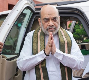 मंगलवार को प्रधानमंत्री नरेंद्र मोदी ने NDA सांसदों के साथ बैठक में गृह...