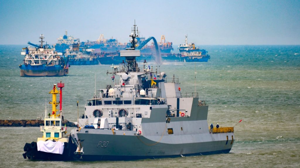 भारत और फिलीपींस ने दक्षिणी चीन सागर में पहली बार संयुक्त नौसैनिक अभ्यास...