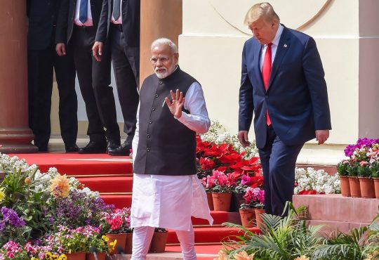 भारत ने संकेत दिया है कि वह अपने कृषि और डेयरी क्षेत्रों को खोलने के लिए...