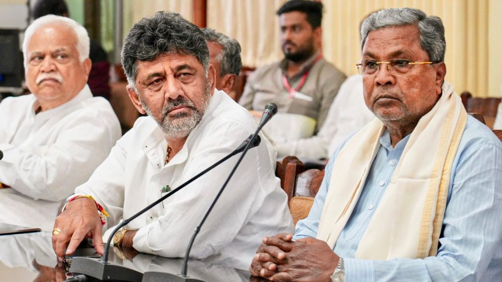 कर्नाटक के मुख्यमंत्री सिद्धारमैया ने हाल ही में ऐसी चर्चाओं पर विराम...