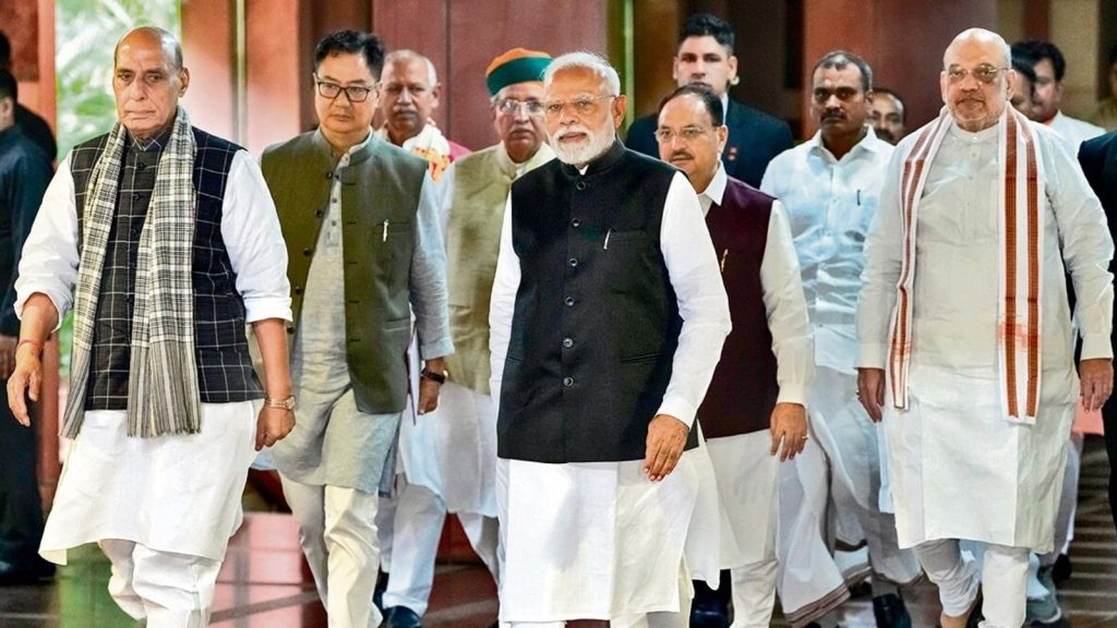 आपको बता दें कि 2014 लोकसभा चुनाव में उत्तर प्रदेश में भाजपा को 80 में से 71 सीटें...