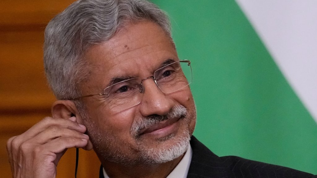 कुछ सप्ताह पहले अमेरिकी राष्ट्रपति डोनाल्ड ट्रंप ने भारतीय आयात पर 25%...