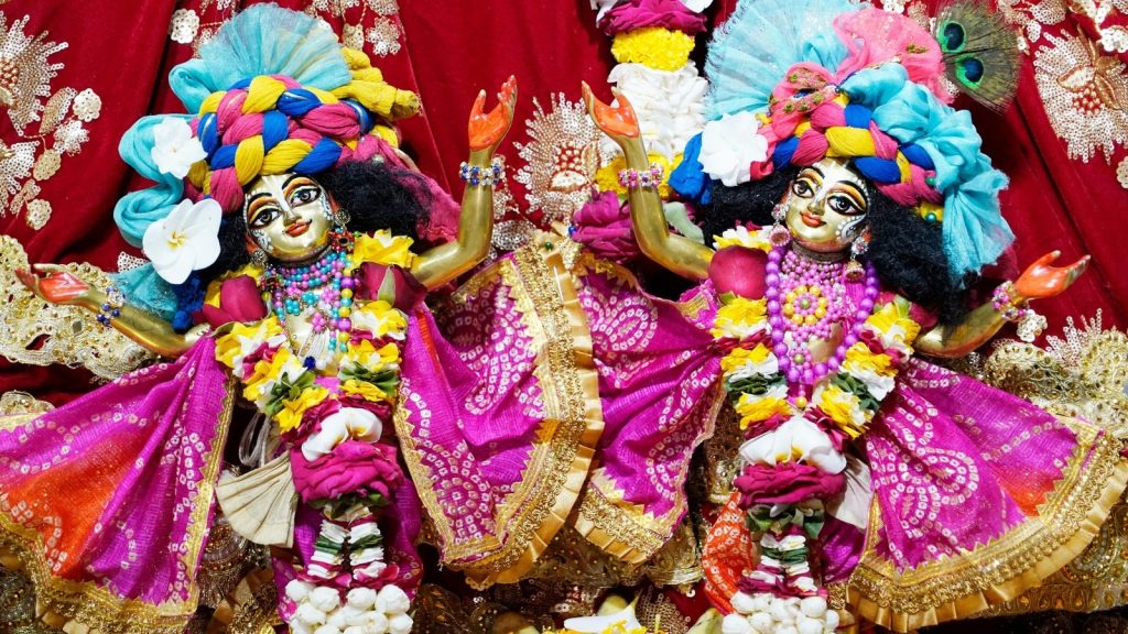 Radha Ashtami Kab Hai : धार्मिक मान्यताओं के अनुसार राधा अष्टमी के दिन विधि-विधान से...