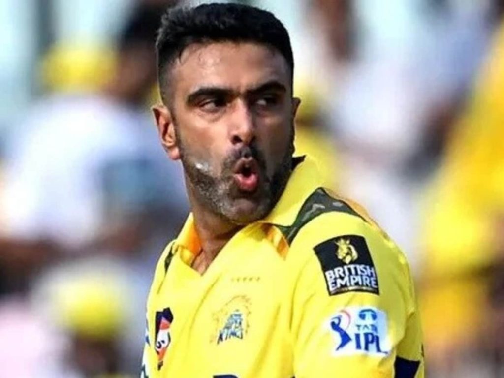 IPL में सबसे ज्यादा विकेट लेने वाले टॉप 5 गेंदबाज, अश्विन ने किस नंबर पर किया रिटायरमेंट का...