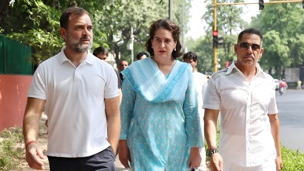 वाड्रा ने कहा कि राहुल और प्रियंका मेहनत कर रहे हैं। लोगों को जागरूक होना...