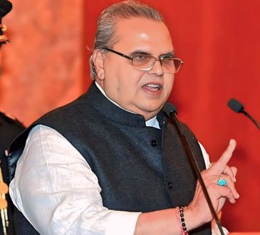 अस्पताल में ऐडमिट होने से कुछ दिन पहले भी सत्यपाल मलिक ने एक इंटरव्यू दिया...