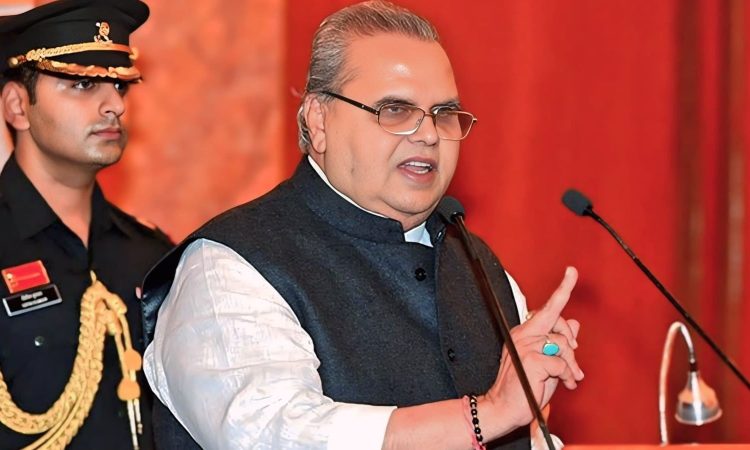 अस्पताल में ऐडमिट होने से कुछ दिन पहले भी सत्यपाल मलिक ने एक इंटरव्यू दिया...