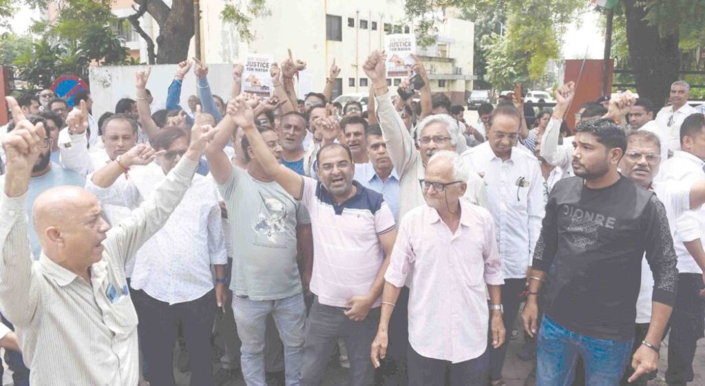 સેવન્થ ડે સ્કૂલના પ્રિન્સિપાલ વિરૂદ્ધ ગુનો દાખલઃ સ્કૂલની બેદરકારી સામે...