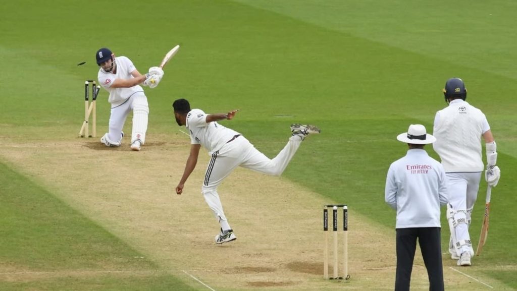 एंडरसन-तेंदुलकर ट्रॉफी में मोहम्मद सिराज ने अपनी खतरनाक गेंदबाजी से...