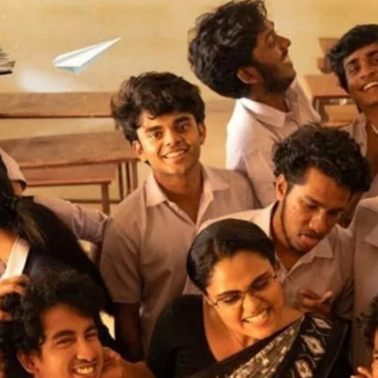 आइए आज आपको साउथ की एक फिल्म के बारे में बताते हैं जिसकी आईएमडीबी रेटिंग 8.7...