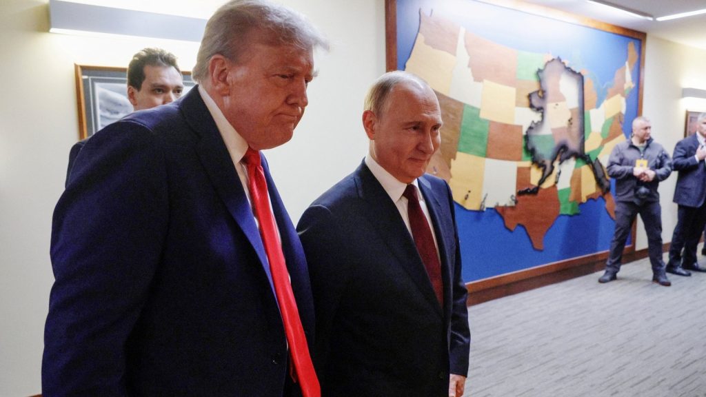 ડોનાલ્ડ ટ્રમ્પે અલાસ્કામાં રાષ્ટ્રપતિ પુટિનને મળતા પહેલા જ ભારતને મળ્યું … अलास्का में राष्ट्रपति पुतिन से मुलाकात से पहले भी डोनाल्ड ट्रंप को भारत...