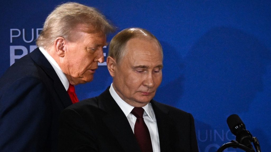 यूक्रेन के राष्ट्रपति वोलोदिमीर जेलेंस्की ने कहा कि वह सोमवार को...