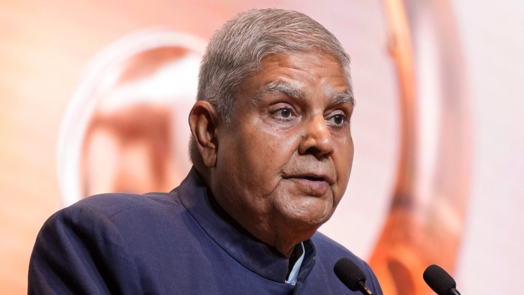 भले ही जगदीप धनखड़ का कोई बयान सामने नहीं आ रहा हो और न ही वे दिखाई दिए हों,...