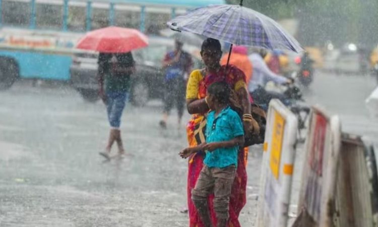 आज अगस्त 9 अगस्त है देश में कई जगहों पर बारिश की संभावना है. दिल्ली में भी...