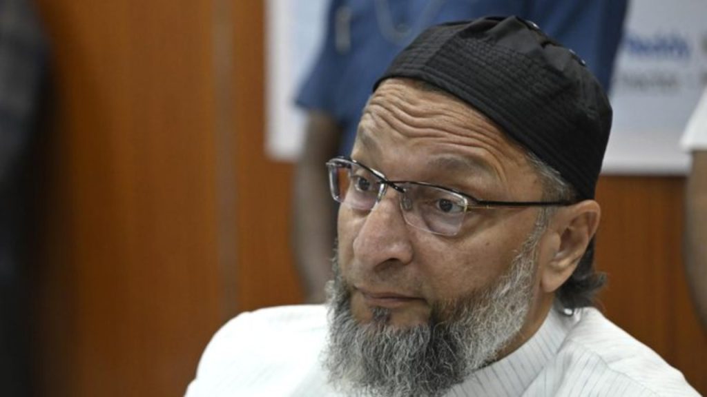 ग्रेटर हैदराबाद म्युनिसिपल कॉरपोरेशन ने अपने आदेश में GHMC एक्ट, 1955 की धारा 533...