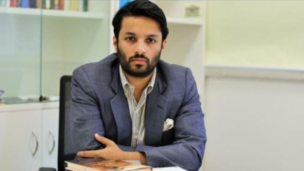 સુપ્રીમ કોર્ટે અશોક યુનિવર્સિટીના સુપ્રીમ કોર્ટના પ્રોફેસર અલી ખાનને આપ્યા છે … सुप्रीम कोर्ट ने अशोका यूनिवर्सिटी के प्रोफेसर अली खान को सुप्रीम कोर्ट...