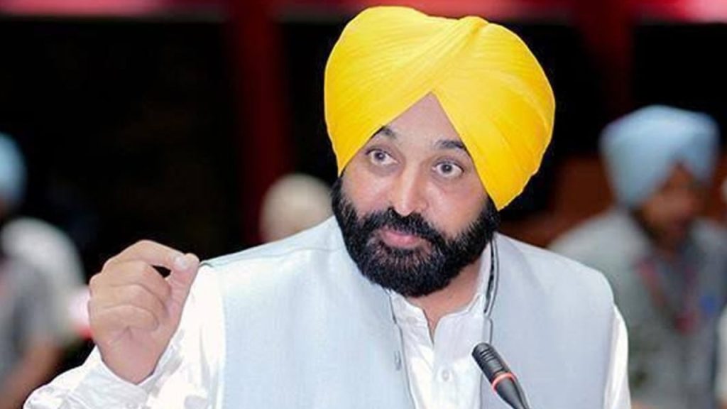 સરકારનું તકેદારી પરિણામ એ હતું કે ચીઝના 2340 નમૂનાઓની તપાસમાં, 1000 થી વધુ … सरकार की सतर्कता का नतीजा रहा कि पनीर के 2340 सैंपलों की जांच में 1000 से ज़्यादा...