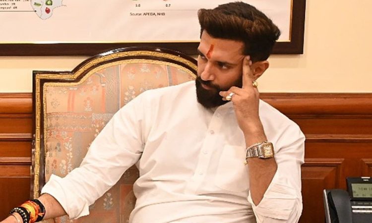 बिहार विधानसभा चुनाव की तैयारियों के बीच लोक जनशक्ति पार्टी (रामविलास) के...