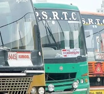 आंध्र प्रदेश सरकार ने 15 अगस्त से महिलाओं के लिए राज्यभर में मुफ्त बस यात्रा...
