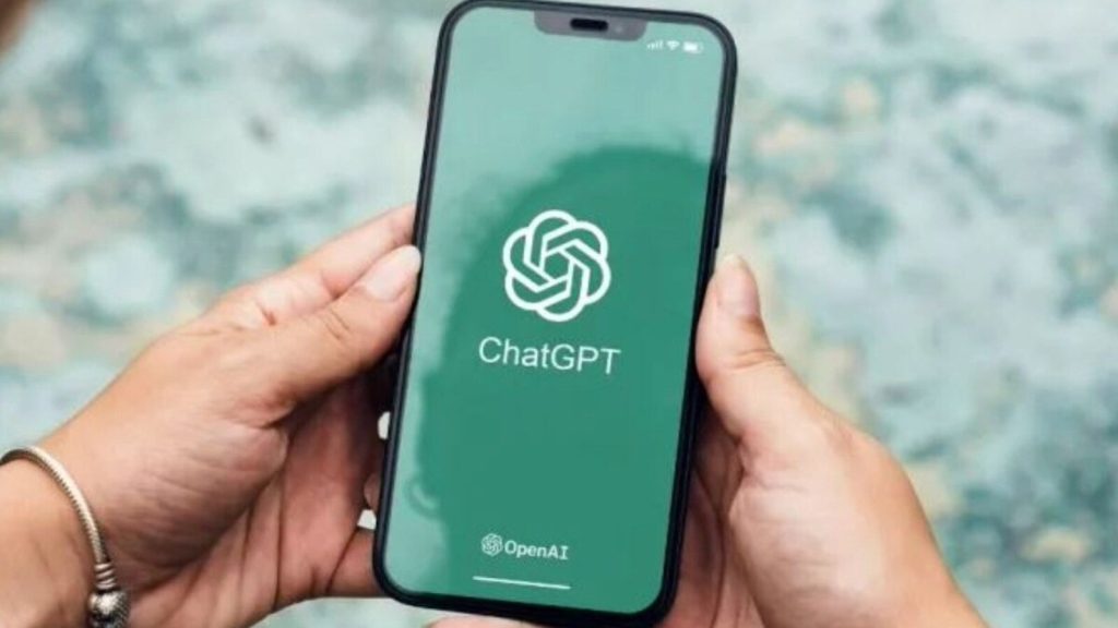 चैटजीपीटी यूजर्स को रिलेशनशिप से जुड़े सवालों का पहले की तरह जवाब नहीं...