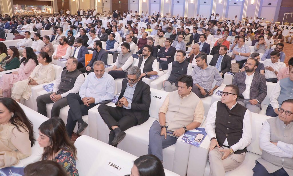 દરેક બાંધકામની સ્કીમ ગ્લોબલ સ્ટાન્ડર્ડની બને અને એક પણ ઇંચનું ખોટું બાંધકામ નથી જ કરવાનું: મુખ્યમંત્રી