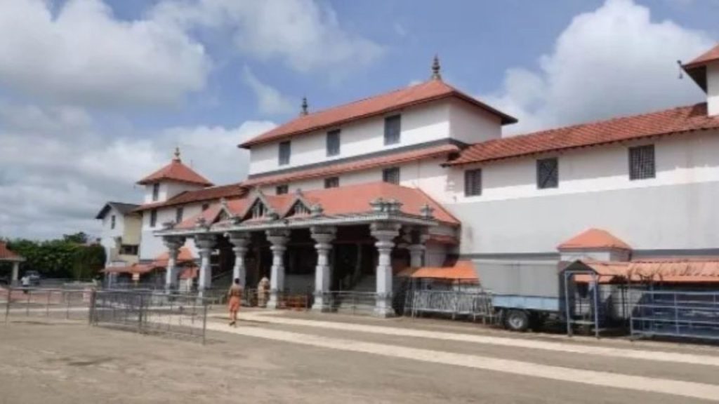 कर्नाटक के ऐतिहासिक श्री क्षेत्र धर्मस्थल मंदिर पर हाल ही में कुछ...