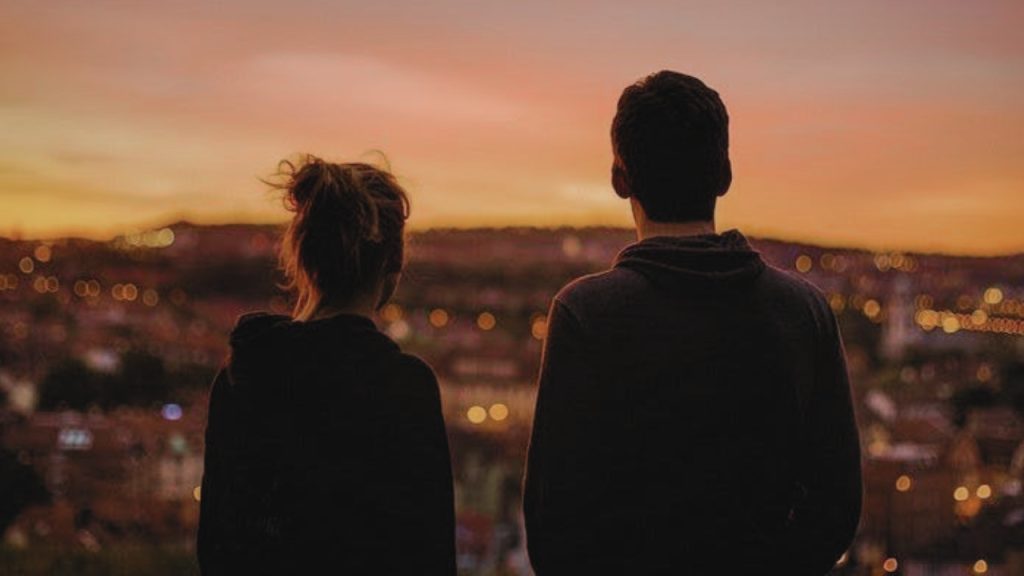 महिला के लापता होने के बाद परिजनों ने आसपास के गांवों और रिश्तेदारों में...