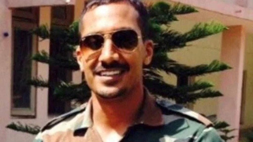 दिल्ली की एक अदालत ने पूर्व रॉ अधिकारी विकास यादव के खिलाफ गैर-जमानती...