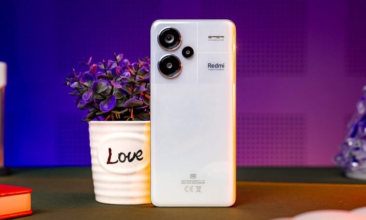 Redmi Note 13 Pro 5G पर चल रही है धमाकेदार डील 200MP कैमरा, 120Hz AMOLED डिस्प्ले और Snapdragon चिप के साथ...