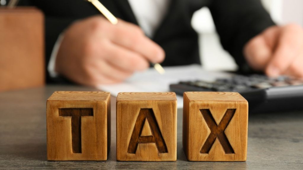 केंद्र सरकार ने इनकम टैक्स बिल 2025 को वापस ले लिया है. जिसे 13 फरवरी को लोकसभा...