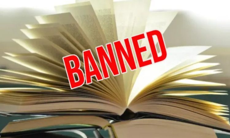 जम्मू-कश्मीर सरकार ने 25 किताबों पर बैन लगा दिया है, जिनमें अरुंधति रॉय की...
