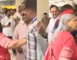 जया बच्चन प्रिवसी में दखल देने वालों से अक्सर चिढ़ जाती हैं। एक बार फिर से...