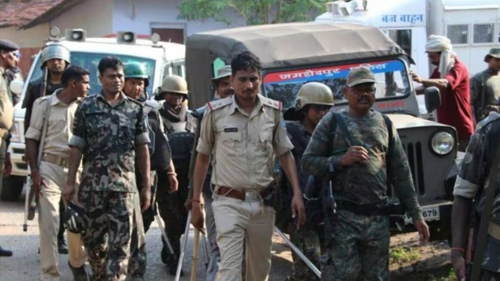 अनुराग गुप्ता ने कहा कि पुलिस अवैध अफीम की खेती पर अंकुश लगाने के लिए...