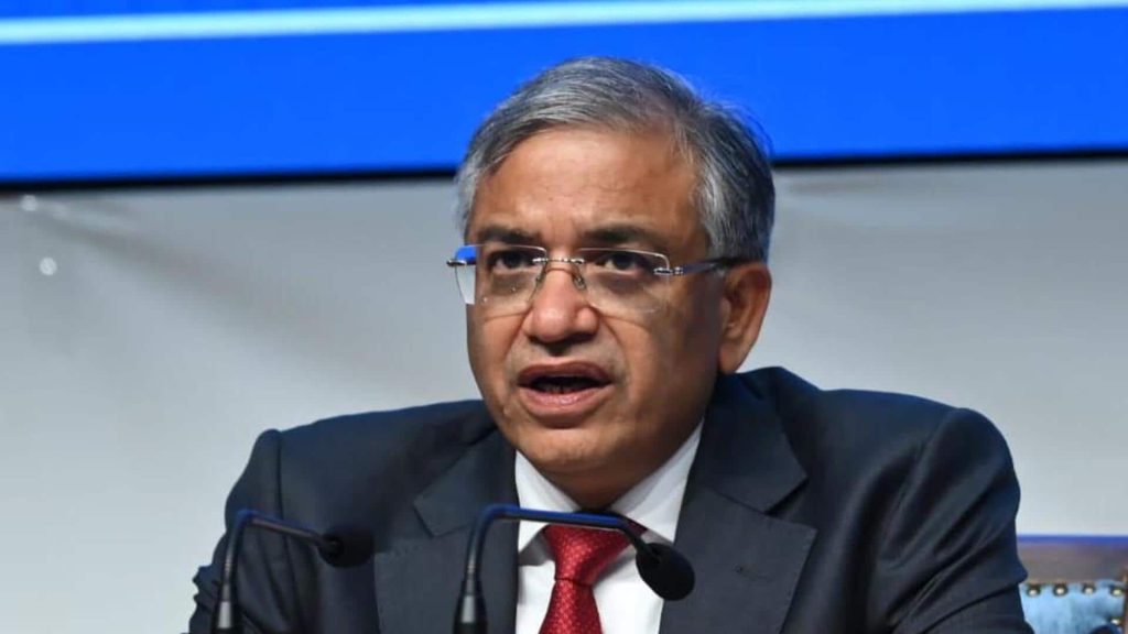 'वोट चोरी' विवाद के बीच मुख्य चुनाव आयुक्त के खिलाफ महाभियोग का प्रस्ताव लाने की तैयारी