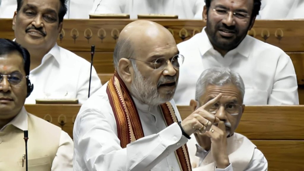 अमित शाह ने कांग्रेस को निशाने पर लिया, नेहरू और इंदिरा के कार्यकाल पर उठाए सवाल