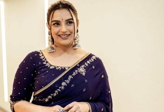 श्वेता मेनन कौन हैं, जो अश्लील फिल्में करके फंसीं? शाहरुख-सलमान की फिल्मों में कर चुकीं काम