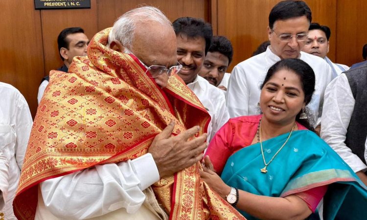 दिल्ली: चाणक्यपुरी में तमिलनाडु भवन के पास कांग्रेस सांसद की सोने की चेन छीनी गई