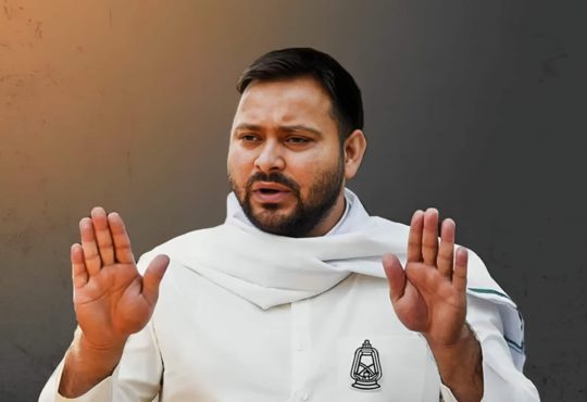 तेजस्वी यादव ने उपमुख्यमंत्री विजय सिन्हा पर लगाया 2 मतदाता पहचान पत्र रखने का आरोप 