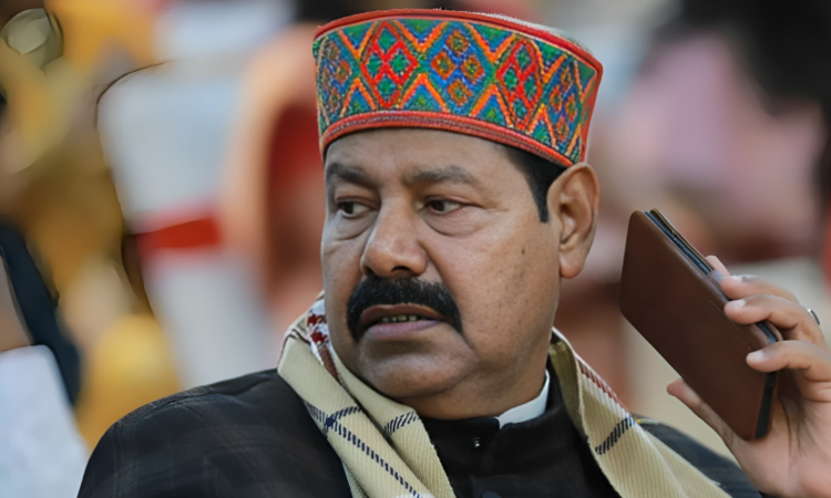 कौन हैं बिहार में RJD विधायक वीरेंद्र, जिनकी पंचायत सचिव से बहस हुई वायरल?