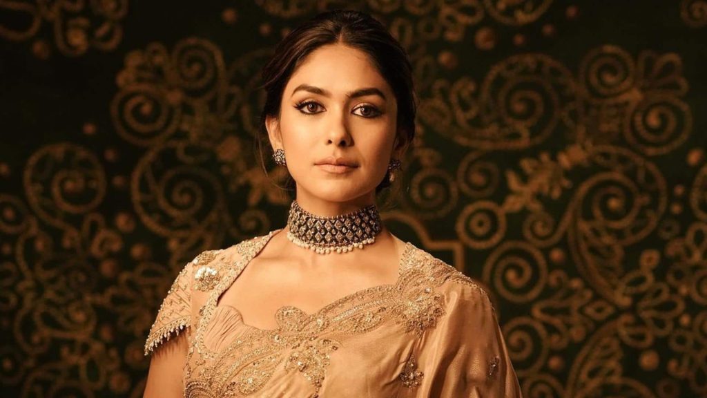 सलमान खान की इस फिल्म के लिए पहली पसंद थीं मृणाल ठाकुर, जानिए फिर क्या हुआ