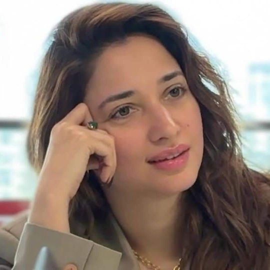 तमन्ना भाटिया बोल्ड दृश्यों पर बोलीं- सबसे पवित्र चीज को ही यहां लोग घटिया कहते हैं