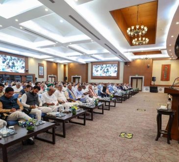 'ऑपरेशन सिंदूर' के लिए NDA सांसदों ने मोदी का सम्मान किया, विपक्ष पर साधा निशाना
