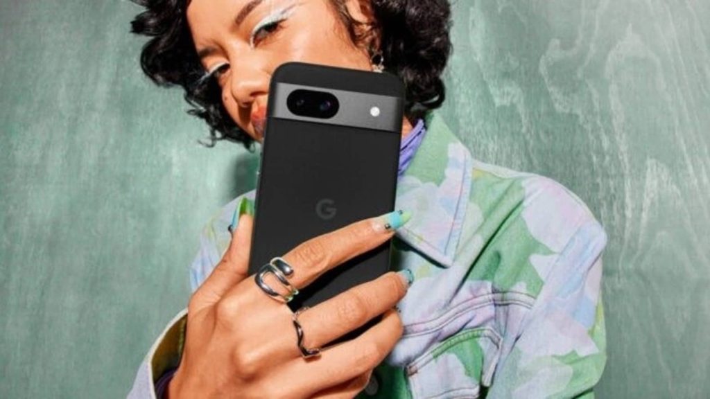 Google Pixel 8 सीरीज का यह फोन अब रिकॉर्ड‑लो कीमत पर अमेजन और फ्लिपकार्ट पर बिक रहा...