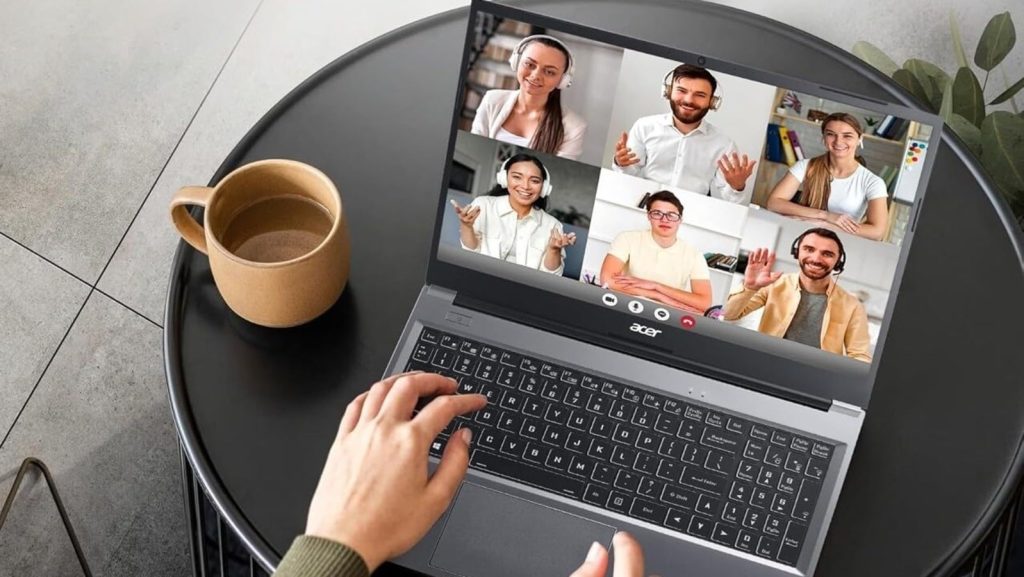 Laptops Undr Rs 30k: अमेजन ग्रेट फ्रीडम फेस्टिवल सेल में लैपटॉप को 30 हजार रुपये से कम...