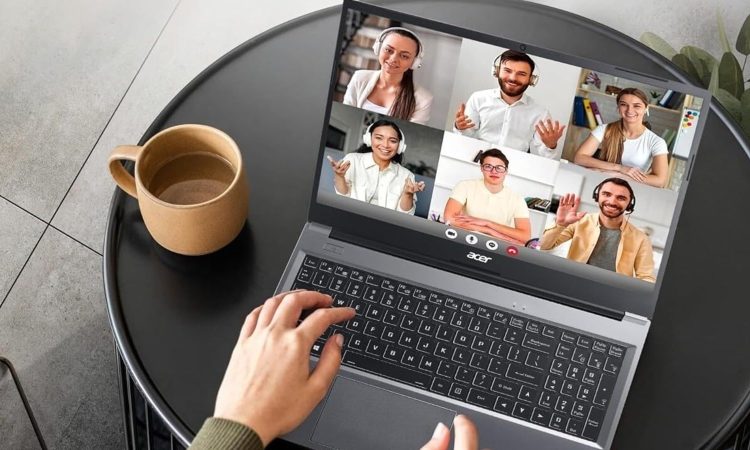 Laptops Undr Rs 30k: अमेजन ग्रेट फ्रीडम फेस्टिवल सेल में लैपटॉप को 30 हजार रुपये से कम...