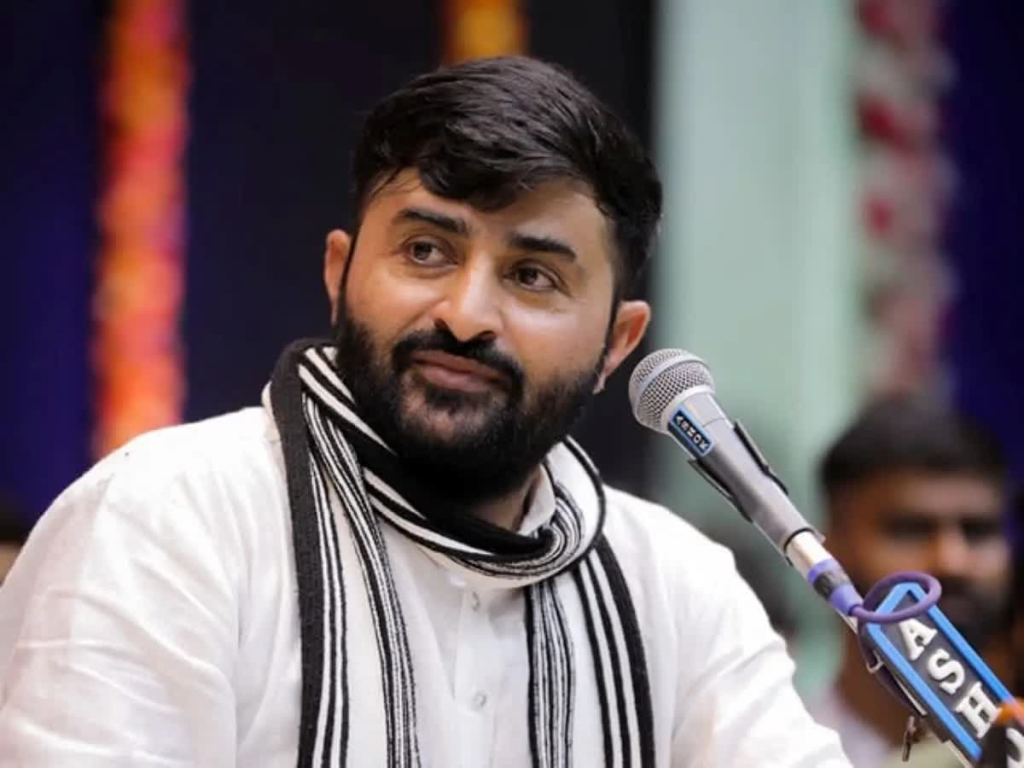 Devayat Khavad Arrested: 5 દિવસથી ફરાર દેવાયત ખવડ ફાર્મહાઉસ પરથી ઝડપાયા, ધ્રુવરાજસિંહ પર...