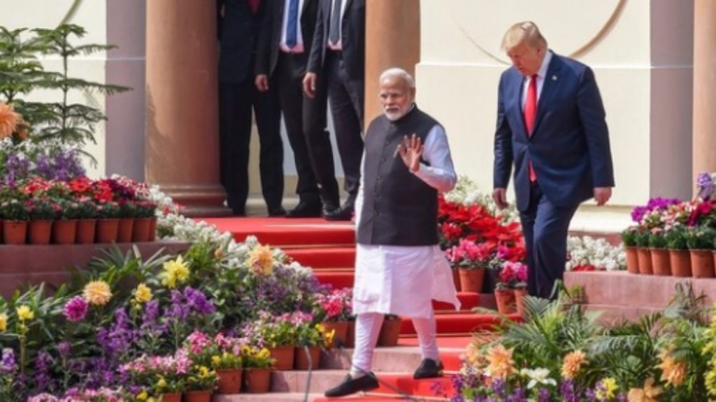 યુએસ રાષ્ટ્રપતિ ડોનાલ્ડ ટ્રમ્પ દ્વારા ભારત સામે 25 વધારાના … अमेरिकी राष्ट्रपति डोनाल्ड ट्रंप द्वारा भारत के विरुद्ध अतिरिक्त 25...