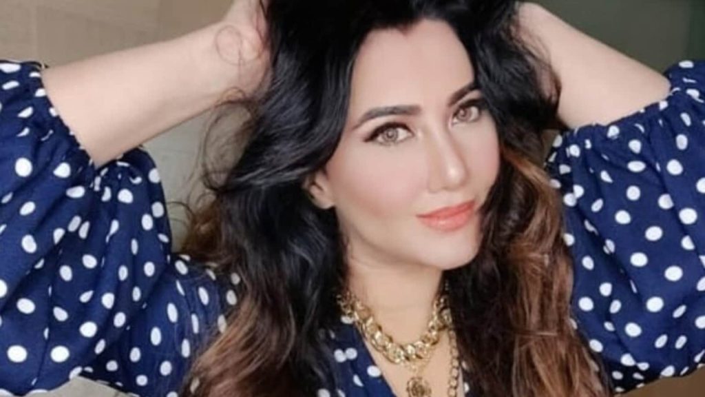 नौशीन अली सरदार टीवी की पॉप्युलर एक्ट्रेस रही हैं। उन्होंने फिल्मों और...