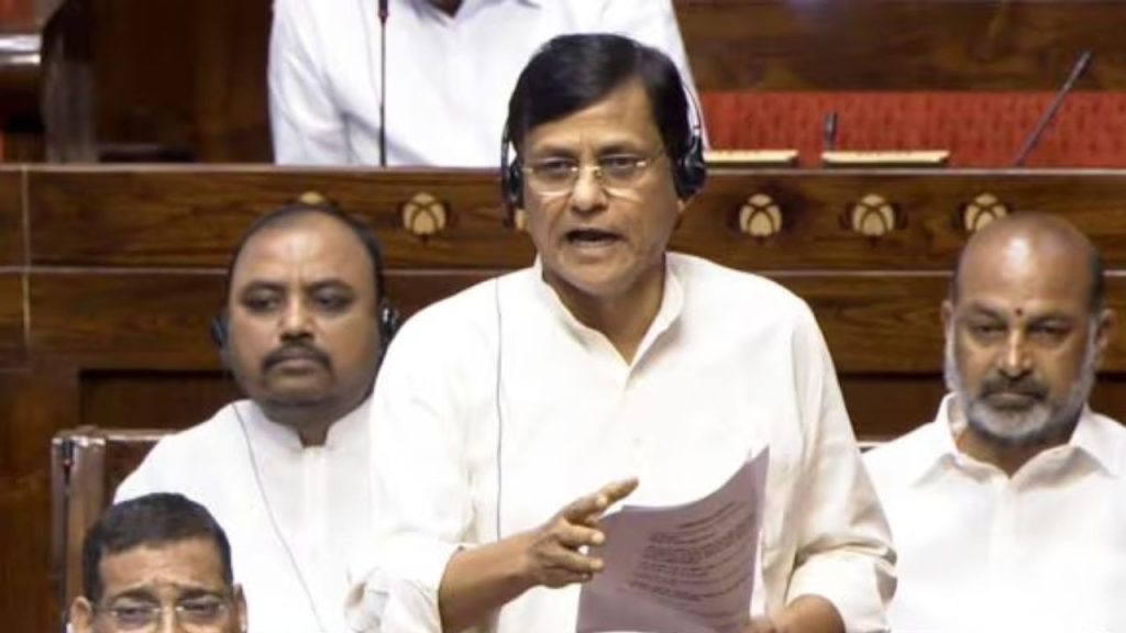 संसद के मानसून सत्र का 13वां दिन बुधवार भी हंगामेदार रहा. गृह राज्य मंत्री...